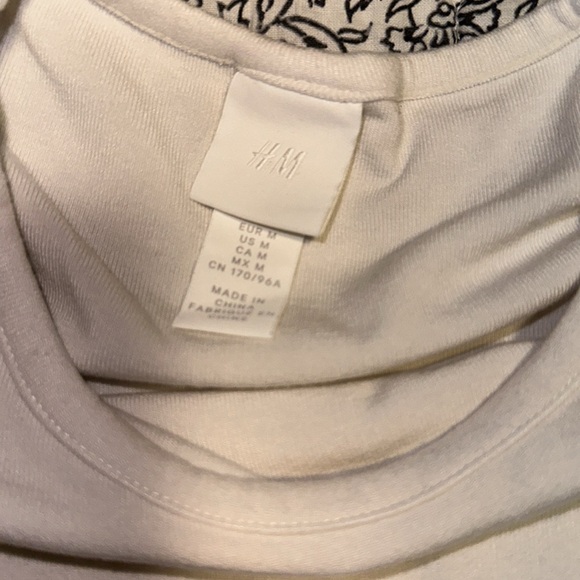 H&M - Picture 3 of 4